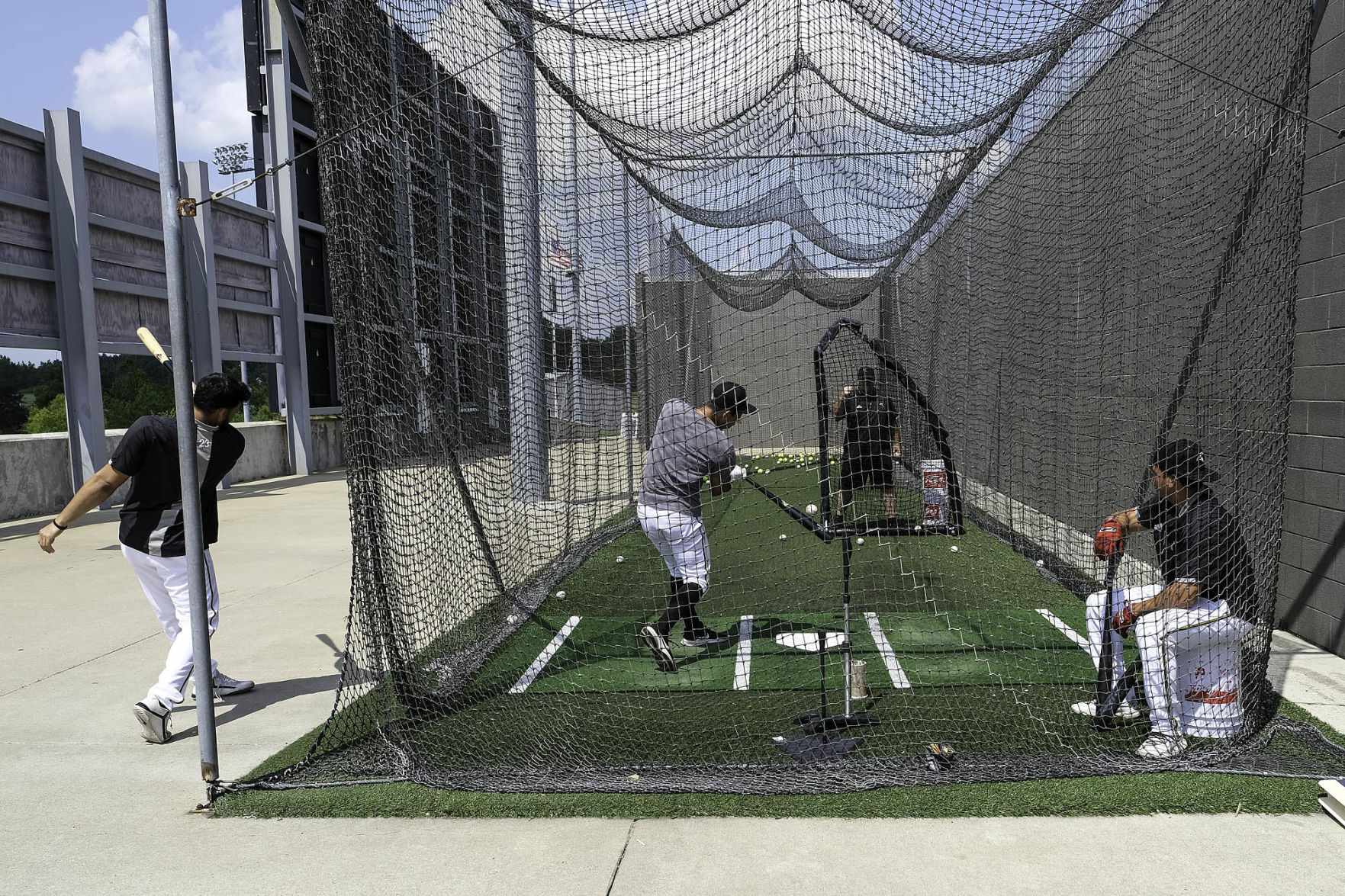 Behind the scenes with the Southern Illinois Miners